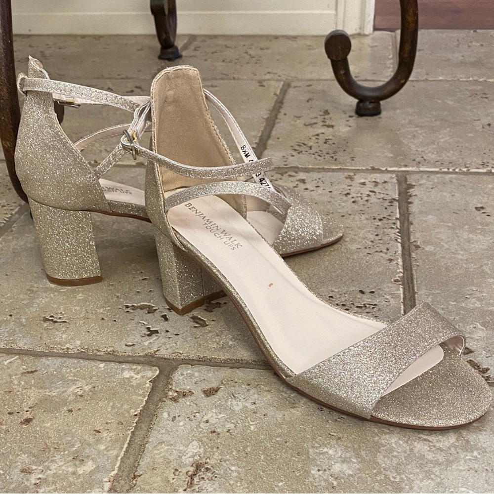 Beautiful dress shoes in champagne color